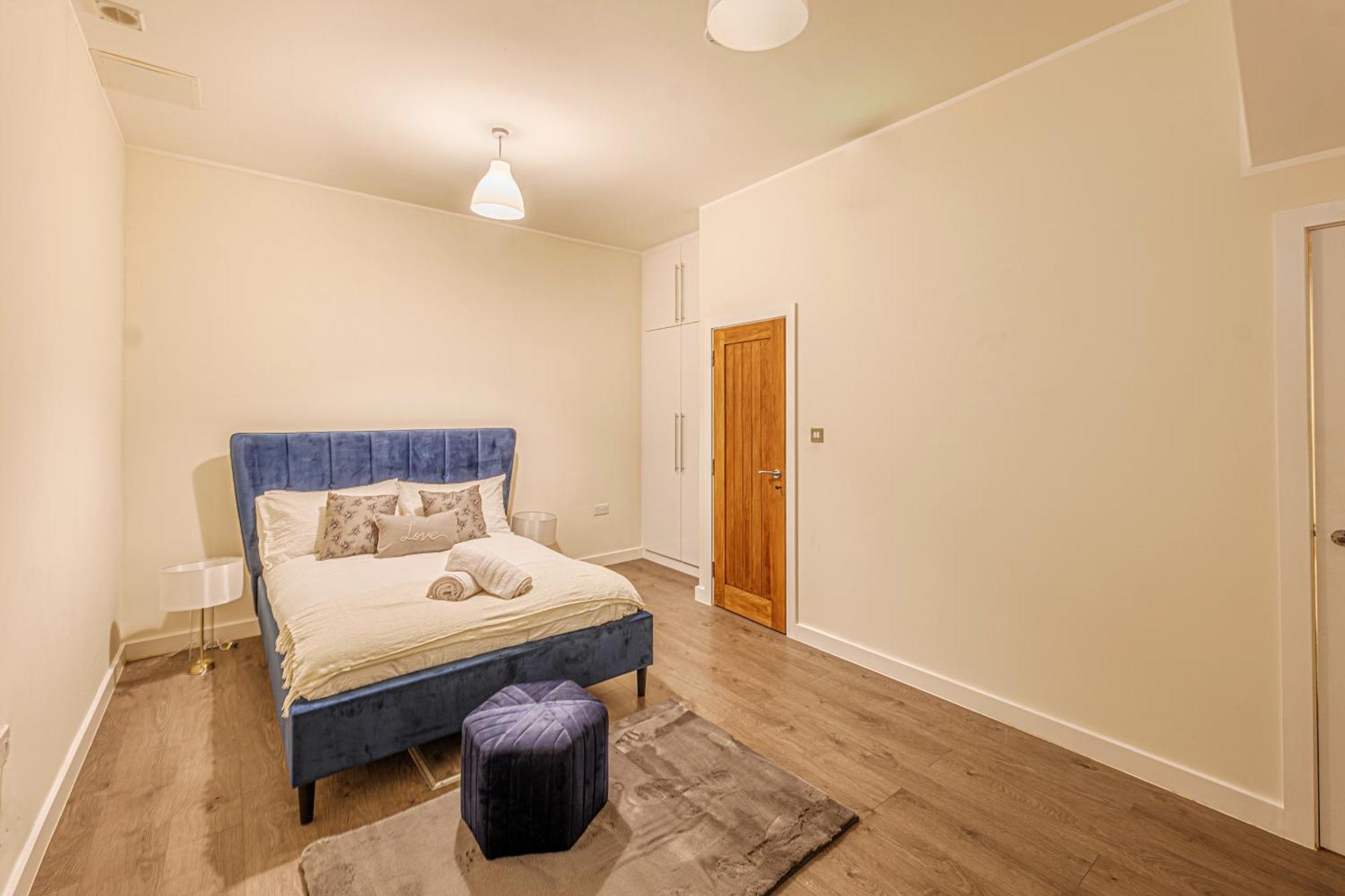 West Residence Bromley Ngoại thất bức ảnh