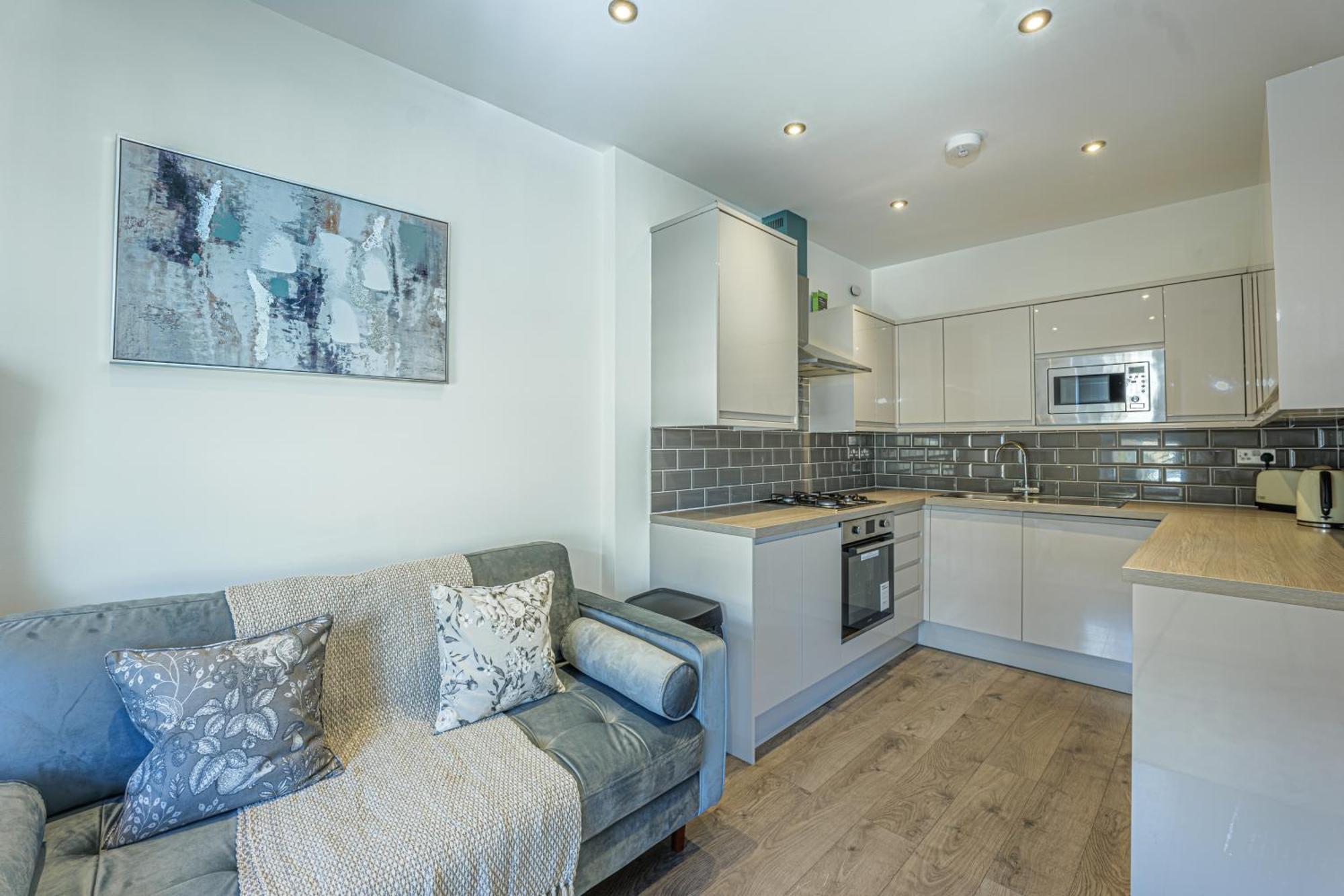 West Residence Bromley Ngoại thất bức ảnh