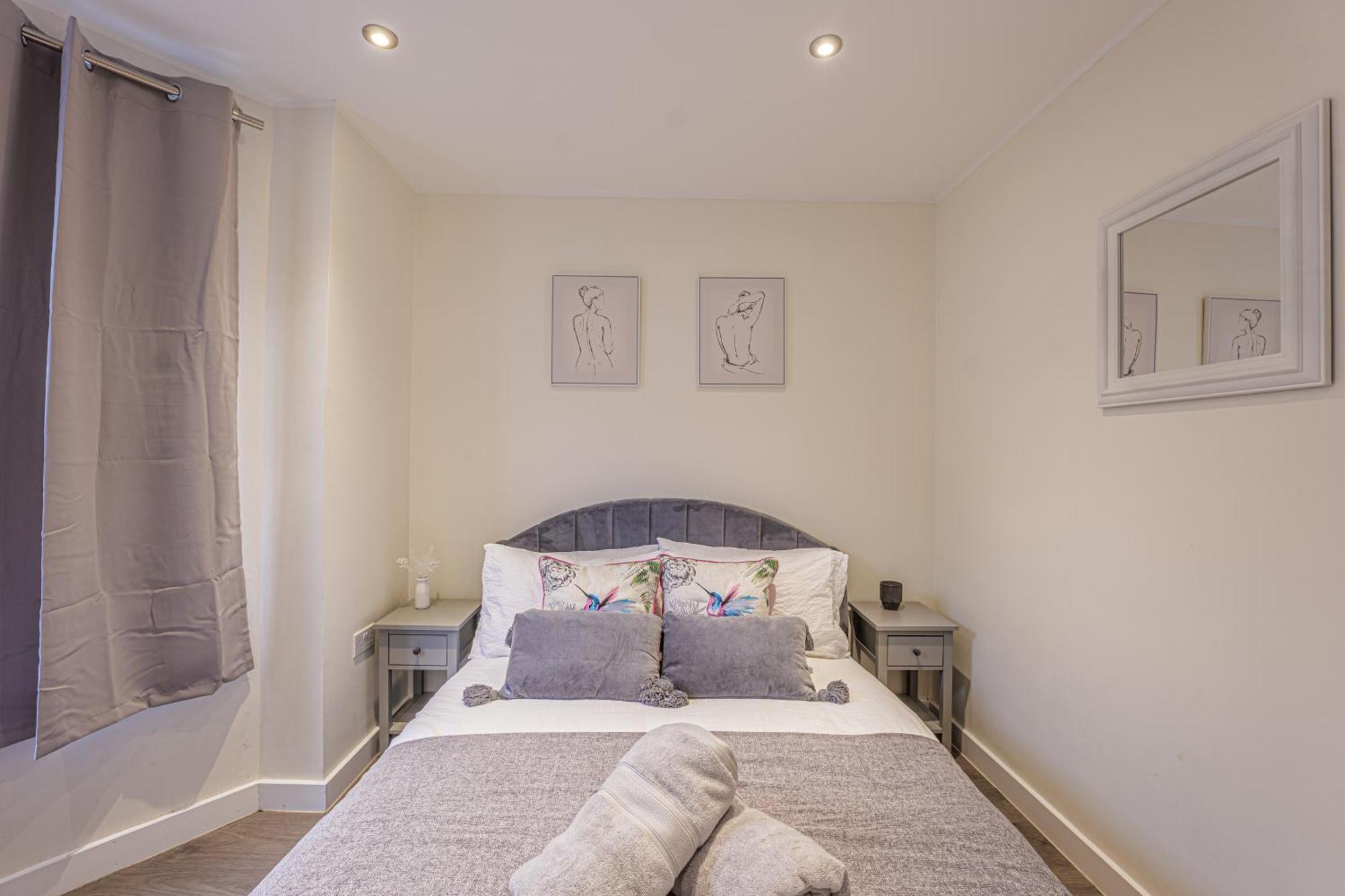 West Residence Bromley Ngoại thất bức ảnh